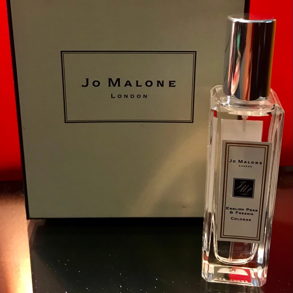 Jo Malone English Pear and Freesia